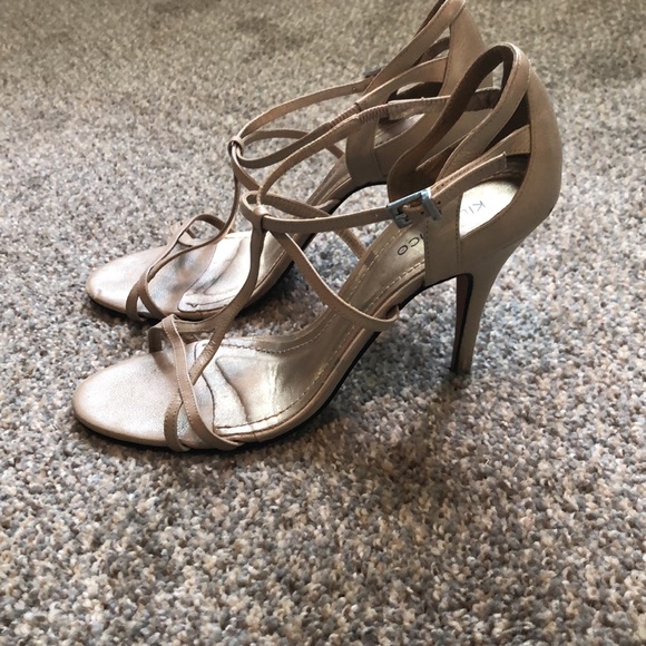 KLUB NICO Nude T strap Heels - Picture 5 of 12